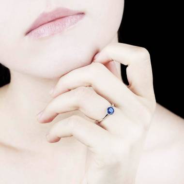  Cristina K金单颗蓝宝石戒指