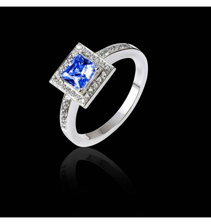 佩兰 蓝宝石订婚戒指