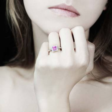 佩兰 粉红蓝宝石订婚戒指