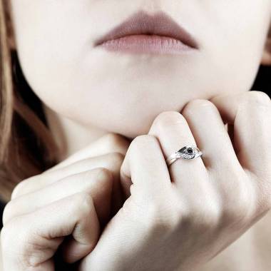 安娜艾拉 黑钻订婚戒指